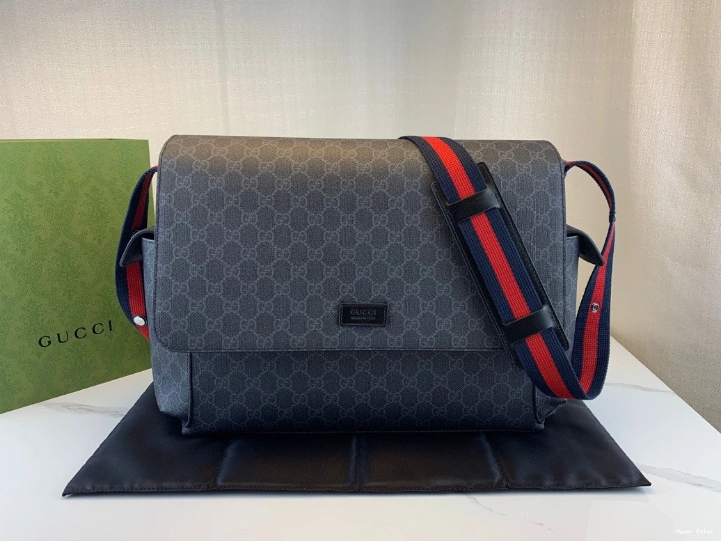 Hyperpeter GUCCI diaper bag GG plus 0818